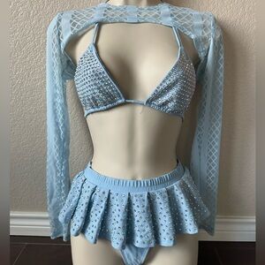 Iheartraves ice blue 3 piece set